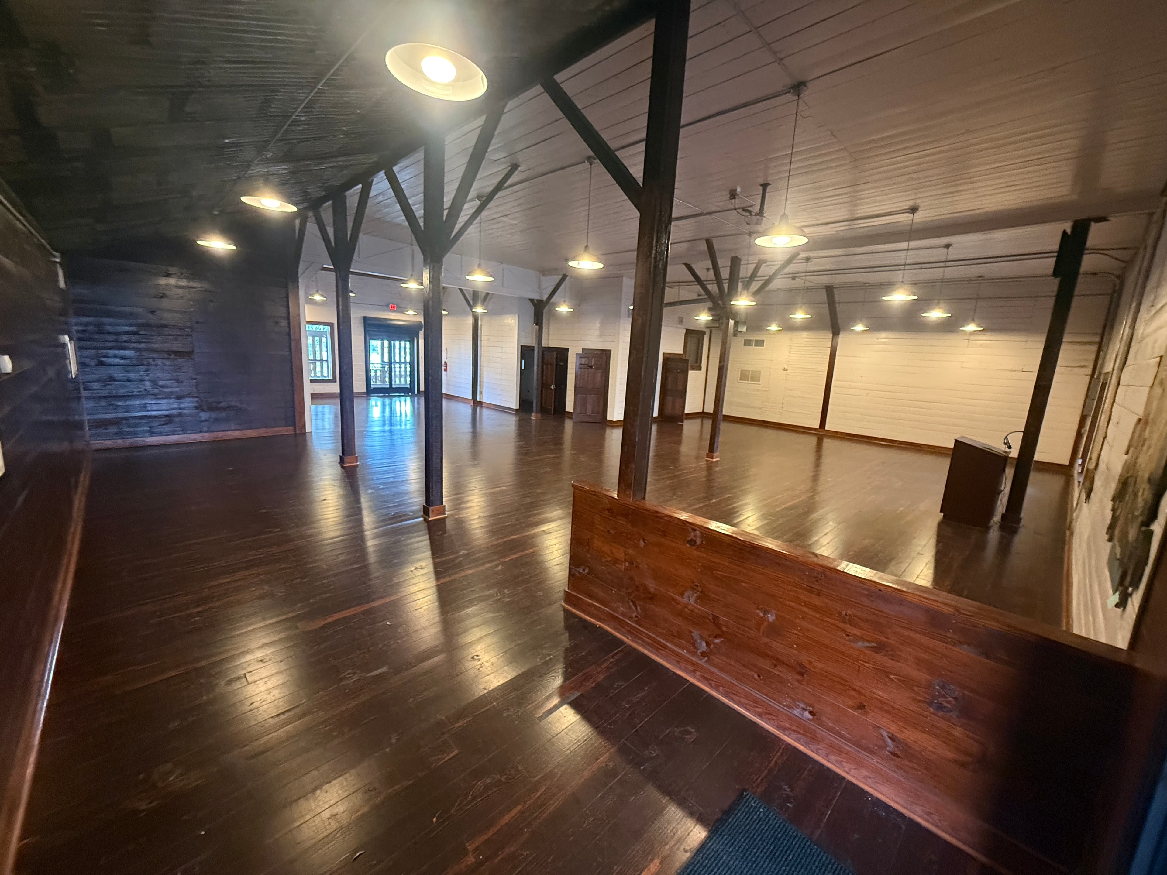Interior 3