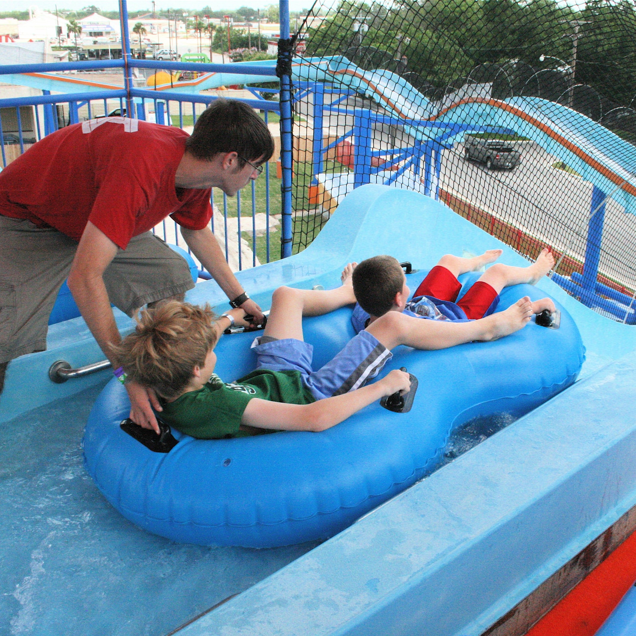 Mad Raft Water Coaster